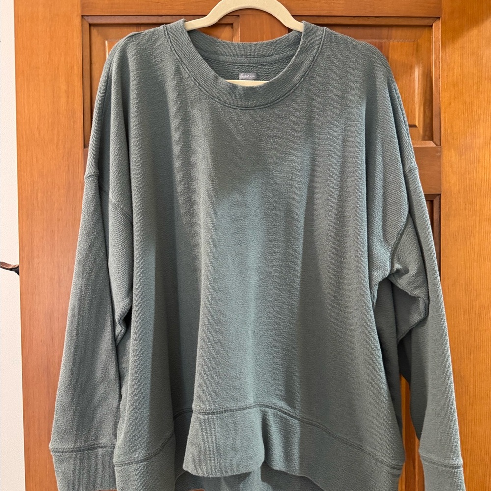 Aerie Sage Green lightweight sweater/pullover, size XL